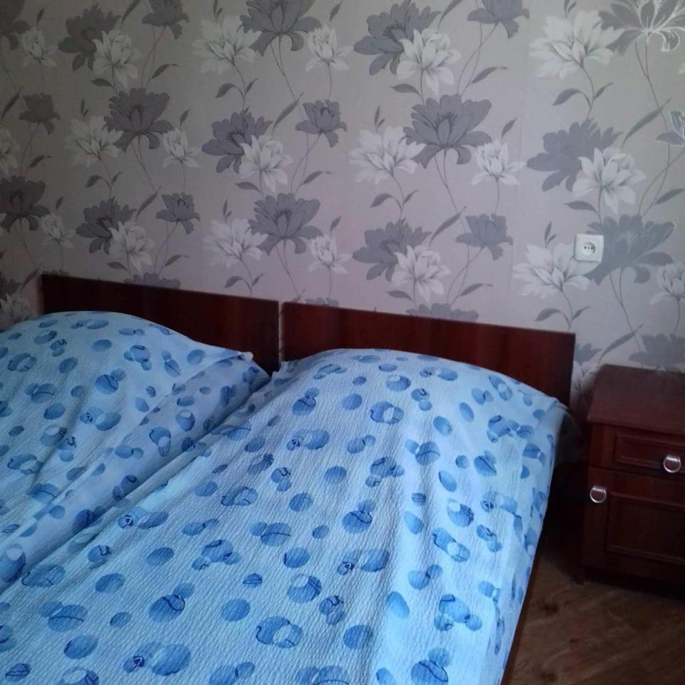 Hotel Family Hotel Chiatura Ngoại thất bức ảnh