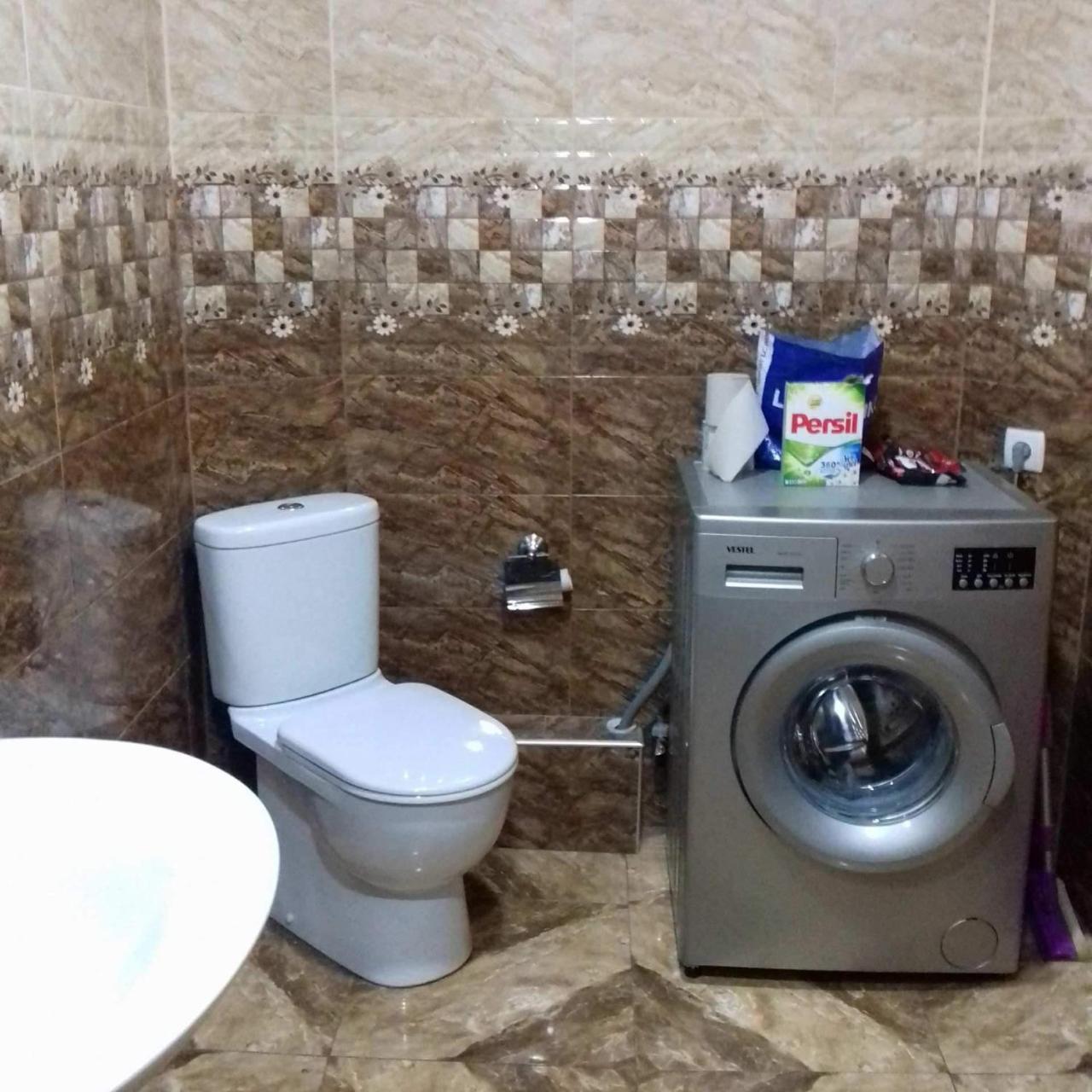Hotel Family Hotel Chiatura Ngoại thất bức ảnh